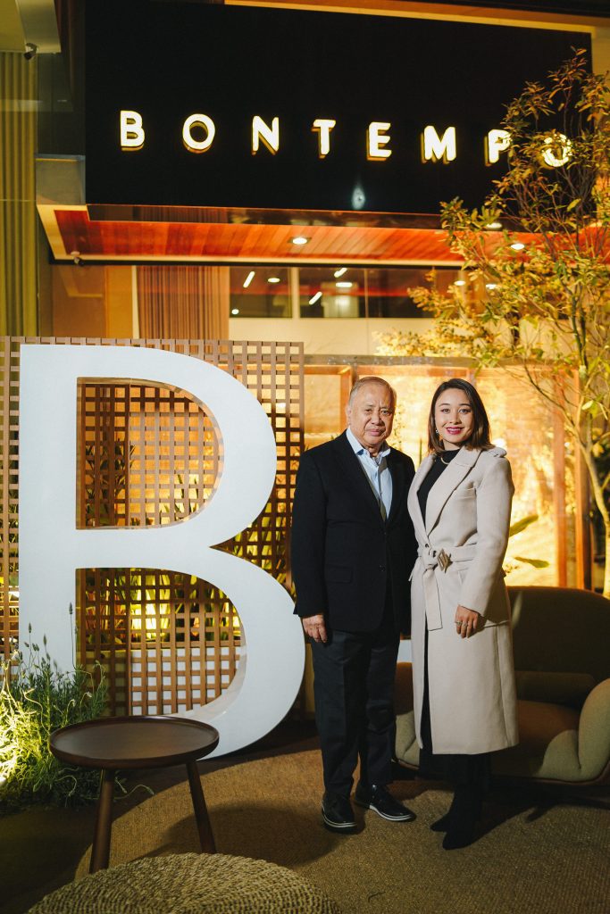 O atributo alt desta imagem está vazio. O nome do arquivo é 167-683x1024.jpg